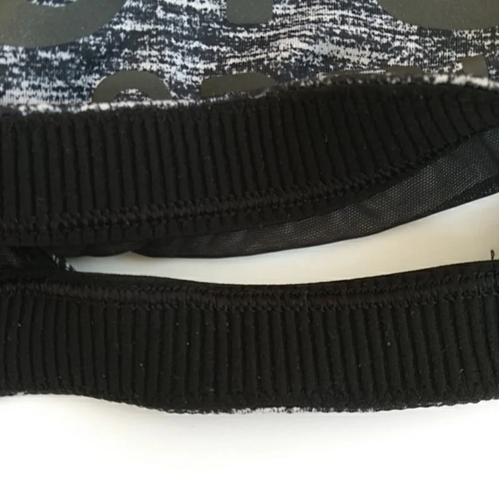 Victoria Sport Strappy Padded Sports Bra M Black White - Picture 7 of 16